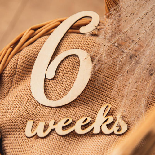 Wooden Baby Milestone cards - Lilith Loves Henry